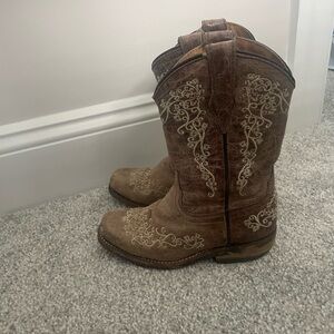 Corral Brown Kids Boots with Cream Embroidery